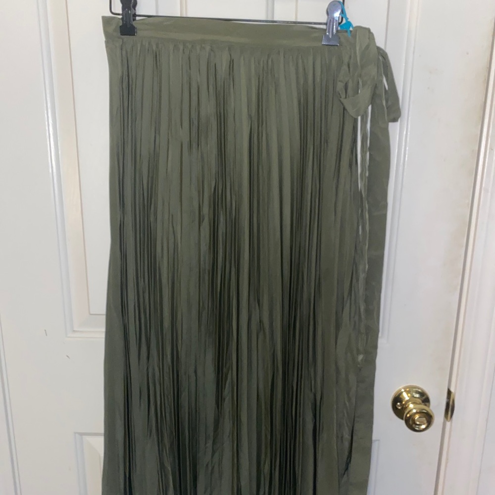 Deanna Lularoe Skirt